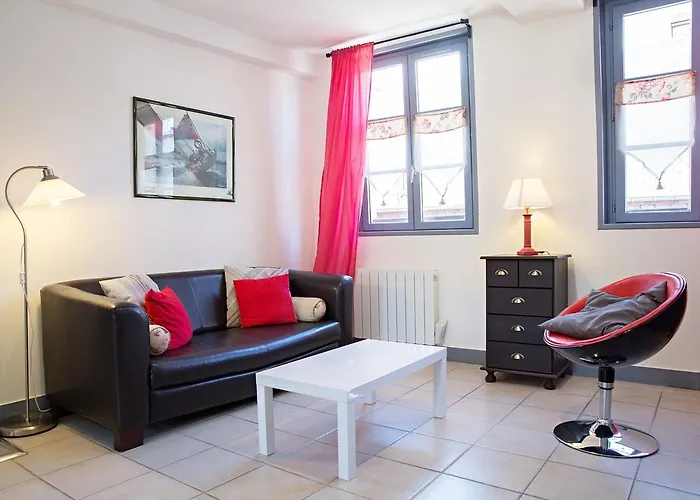 Du Port De شقة أونفلور