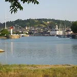 Du Port De Appartement