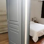 Du Port De Appartement