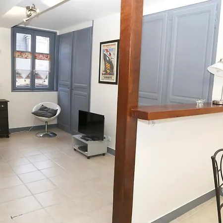 Du Port De شقة أونفلور